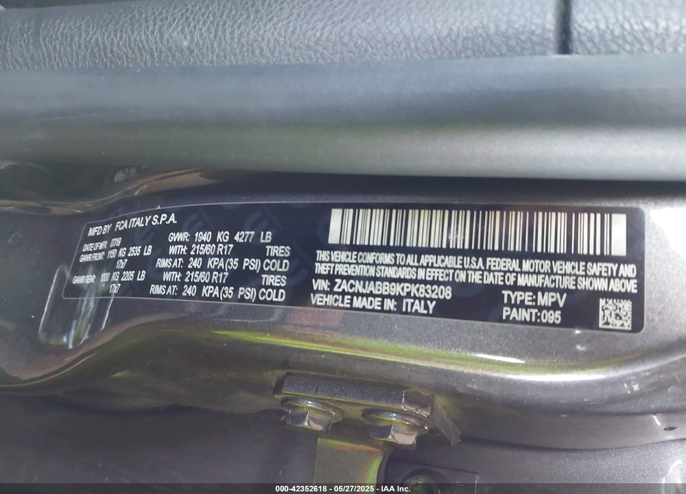 2019 JEEP RENEGADE LATITUDE FWD VIN: ZACNJABB9KPK83208