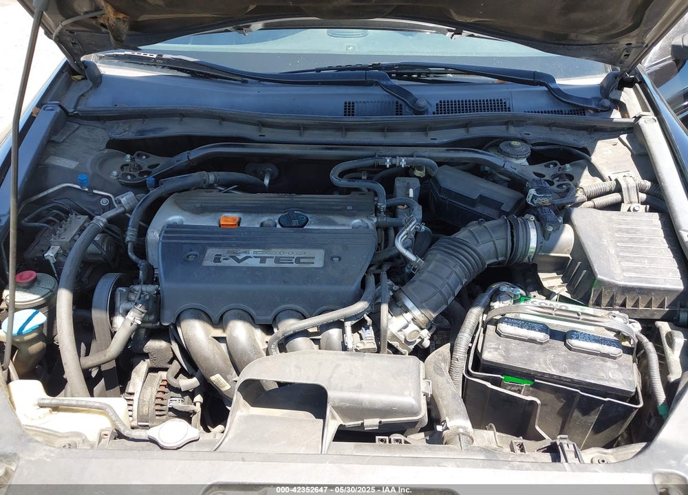 2008 HONDA ACCORD VIN: 1HGCS128X8A013314