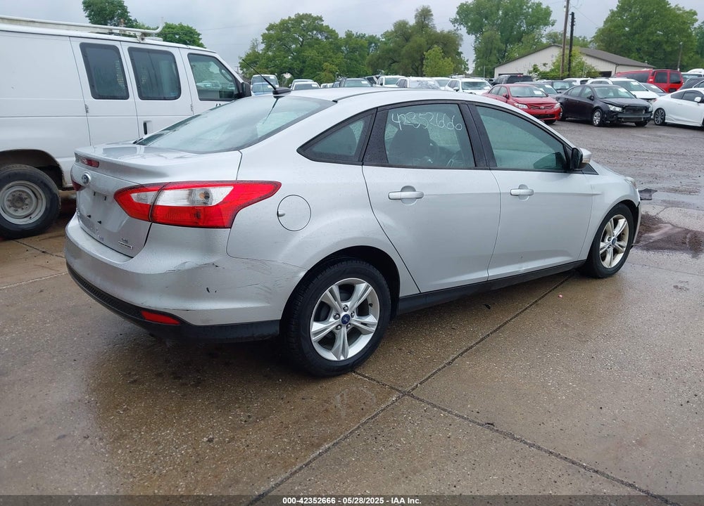 2013 FORD FOCUS SE VIN: 1FADP3F27DL332048