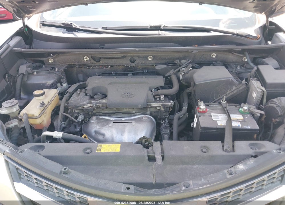 2014 TOYOTA RAV4 LE VIN: JTMZFREVXEJ002063