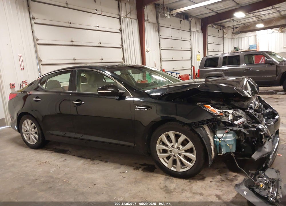 2015 KIA OPTIMA EX VIN: 5XXGN4A75FG357698