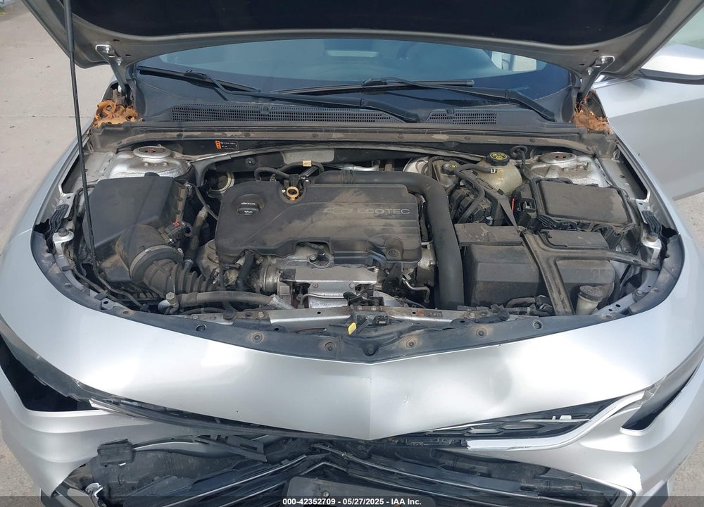 2018 CHEVROLET MALIBU VIN: 1G1ZD5ST8JF138117