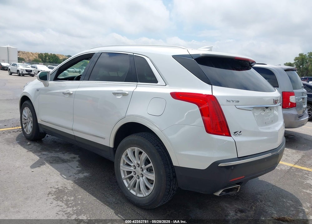 2019 CADILLAC XT5 VIN: 1GYKNARSXKZ117520