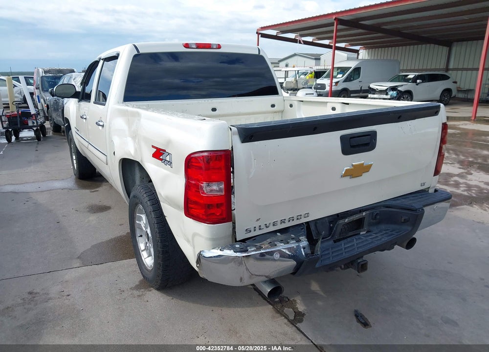 2013 CHEVROLET SILVERADO 1500 VIN: 3GCPKSE71DG281706