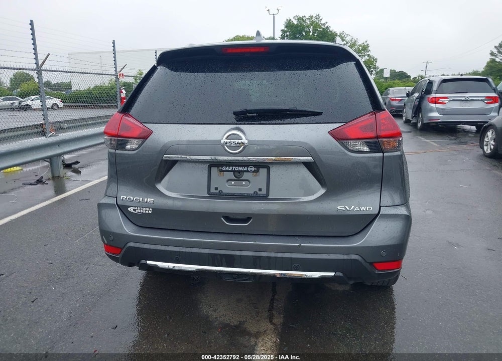 2019 NISSAN ROGUE VIN: 5N1AT2MV4KC769210