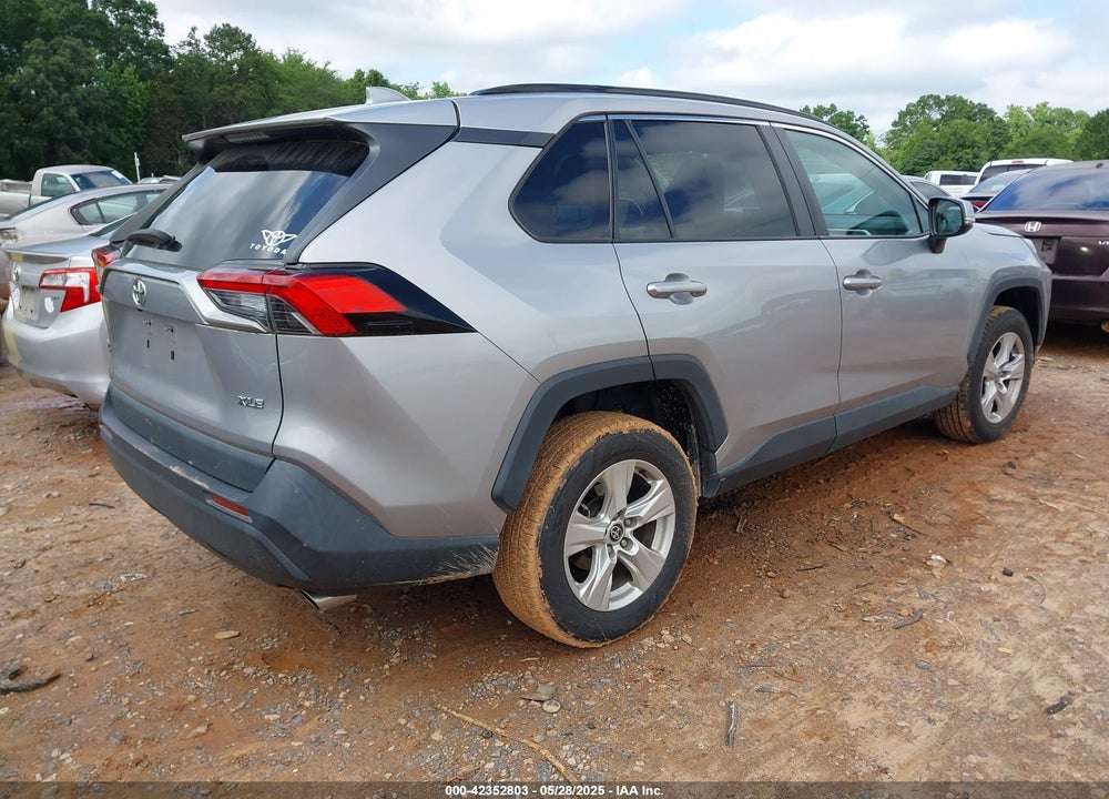 2021 TOYOTA RAV4 XLE/XLE PREMIUM VIN: 2T3W1RFVXMC163899