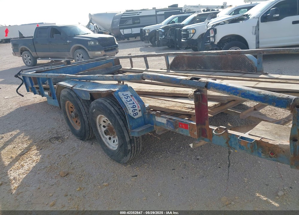 2008 OTHER --- VIN: 4XV3B18208D103352