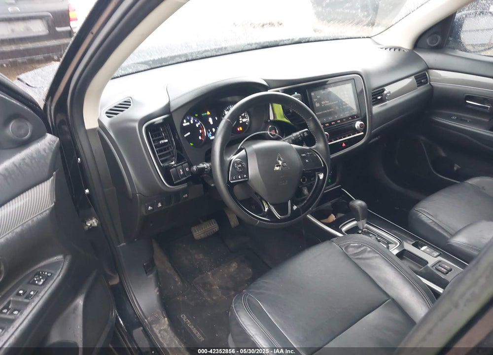 2020 MITSUBISHI OUTLANDER VIN: JA4AD3A3XLZ030748