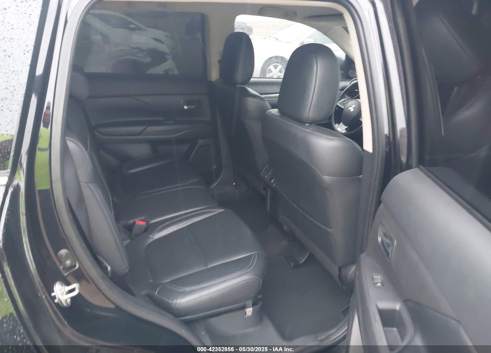 2020 MITSUBISHI OUTLANDER VIN: JA4AD3A3XLZ030748