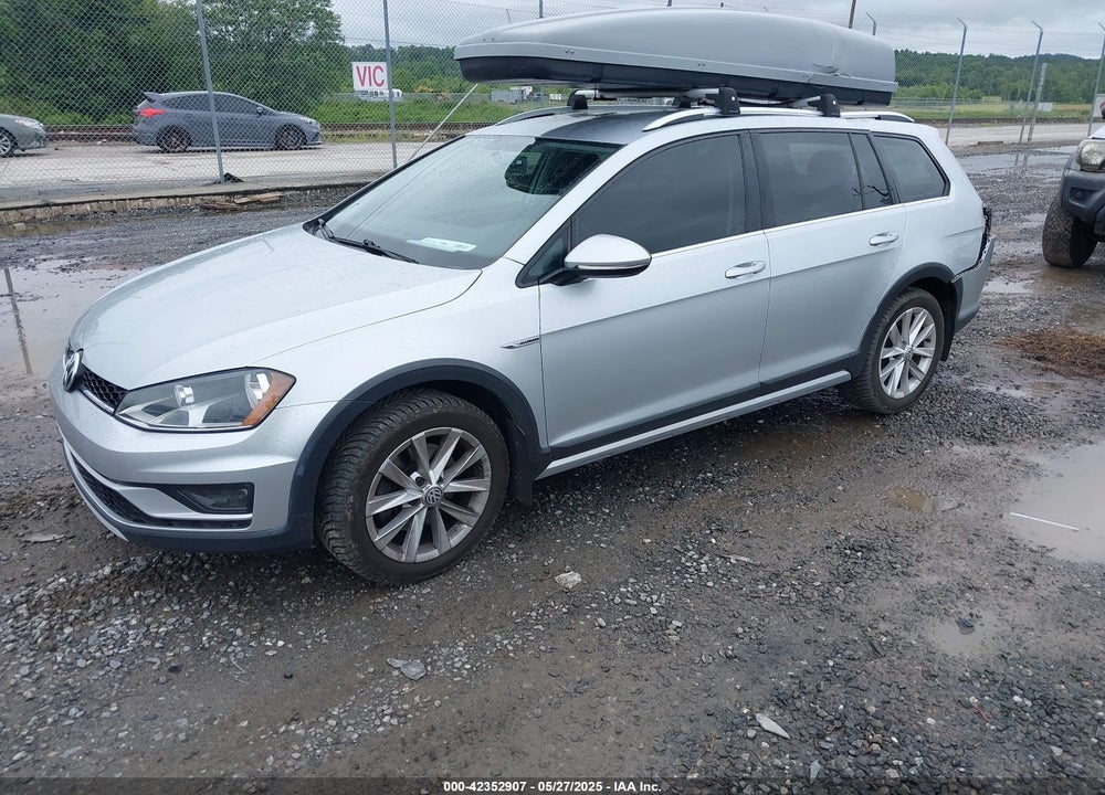 2017 VOLKSWAGEN GOLF ALLTRACK VIN: 3VWH17AU8HM523184