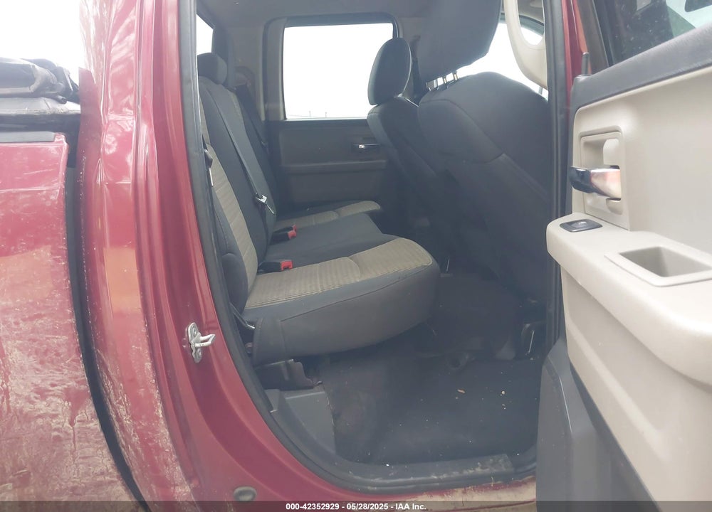 2012 RAM 1500 VIN: 1C6RD7GPXCS222066