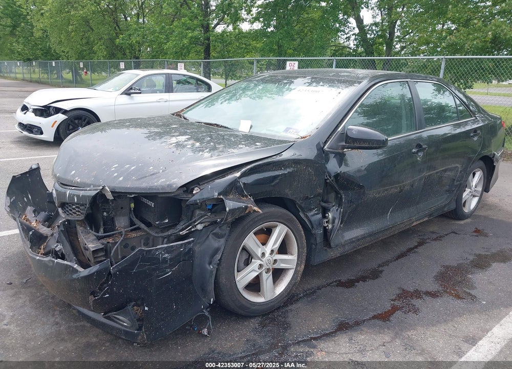 2014 TOYOTA CAMRY SE VIN: 4T1BF1FK8EU350896