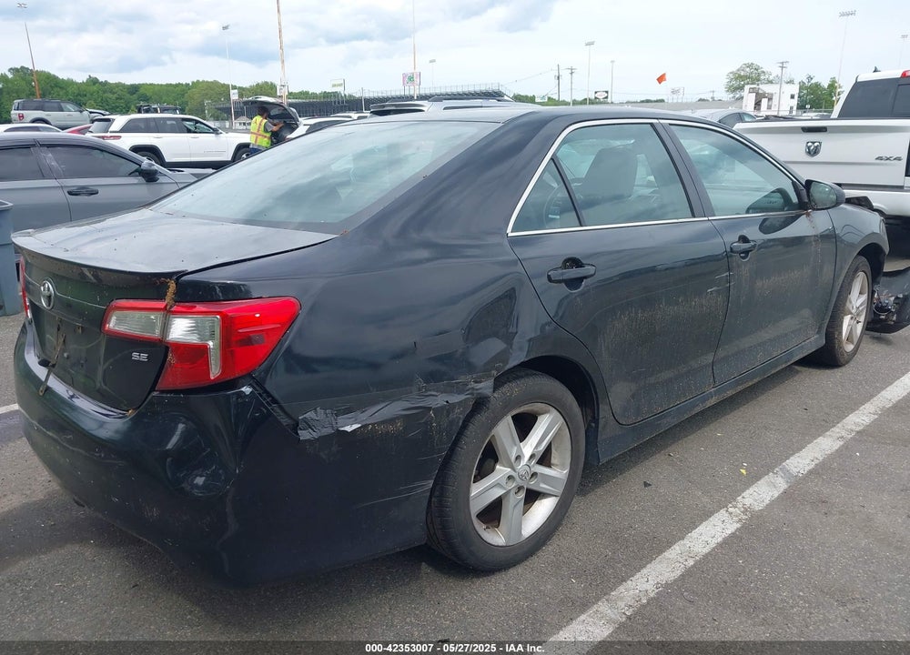 2014 TOYOTA CAMRY SE VIN: 4T1BF1FK8EU350896