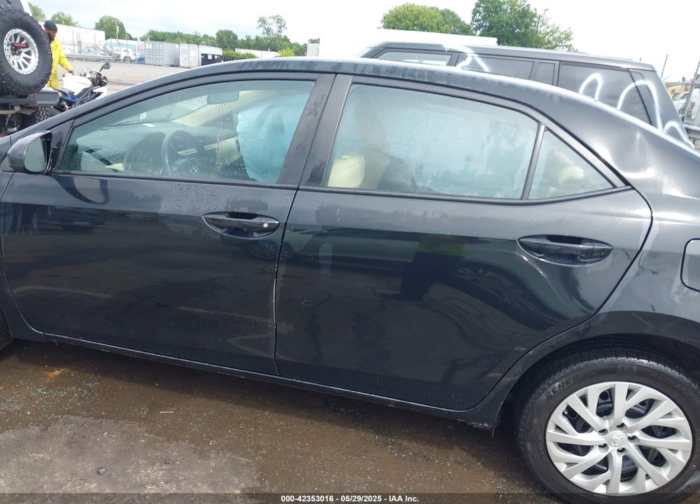 2019 TOYOTA COROLLA VIN: 5YFBURHE8KP945031