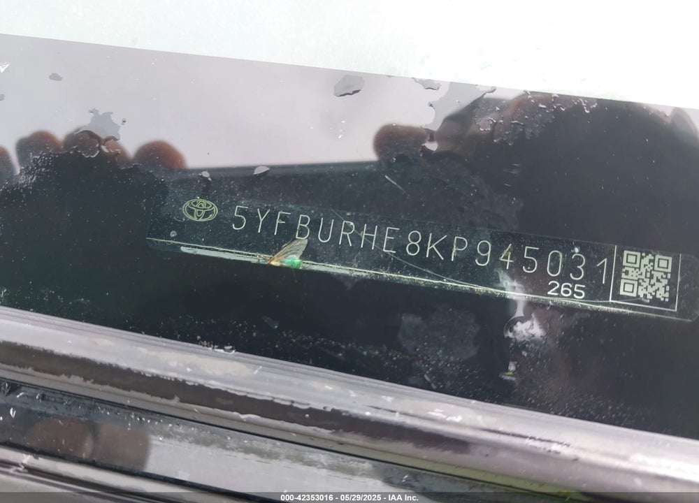 2019 TOYOTA COROLLA VIN: 5YFBURHE8KP945031