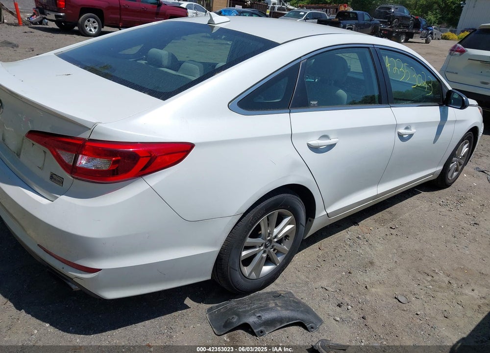 2017 HYUNDAI SONATA VIN: 5NPE24AF1HH517669