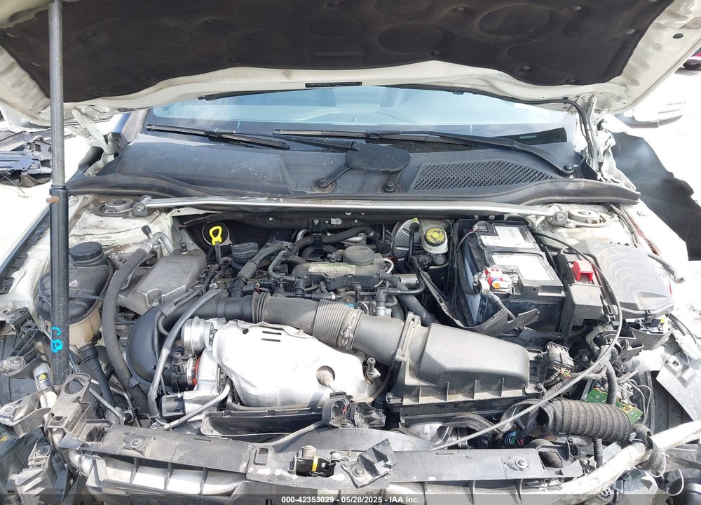 2016 MERCEDES-BENZ CLA 250 VIN: WDDSJ4EB0GN373243