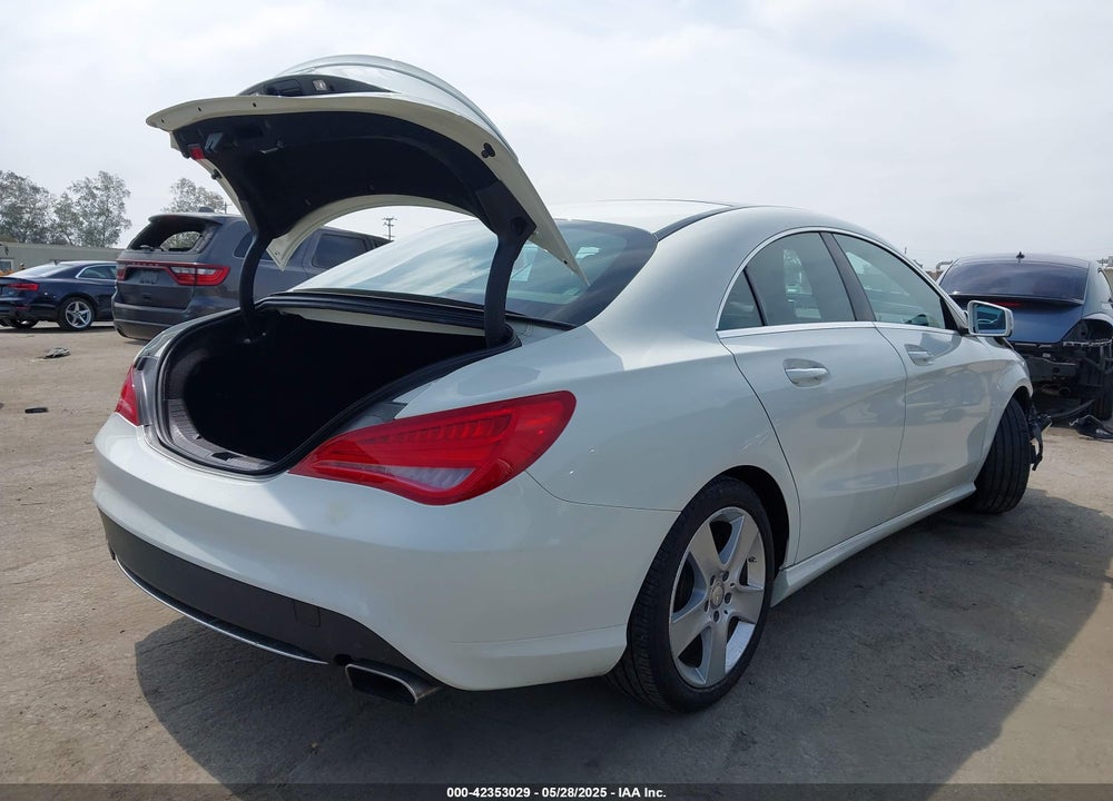 2016 MERCEDES-BENZ CLA 250 VIN: WDDSJ4EB0GN373243