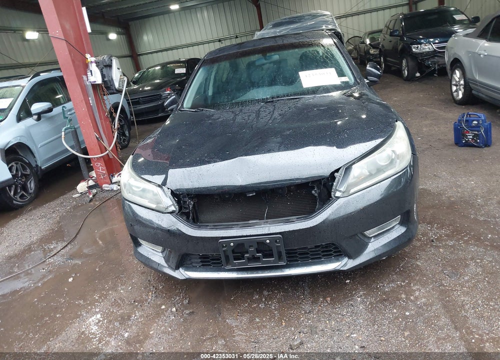 2013 HONDA ACCORD SPORT VIN: 1HGCR2F57DA228872