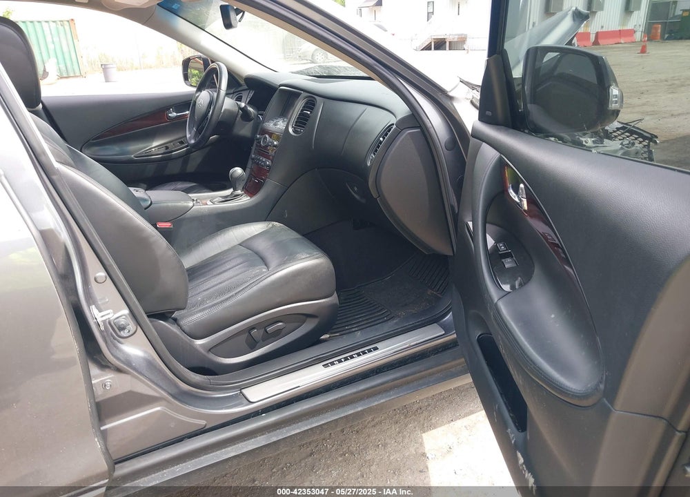 2017 INFINITI QX50 VIN: JN1BJ0RR8HM403044