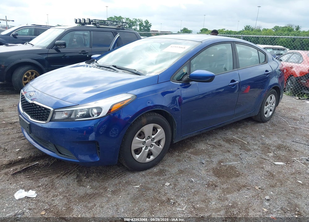 2018 KIA FORTE LX VIN: 3KPFK4A70JE179656
