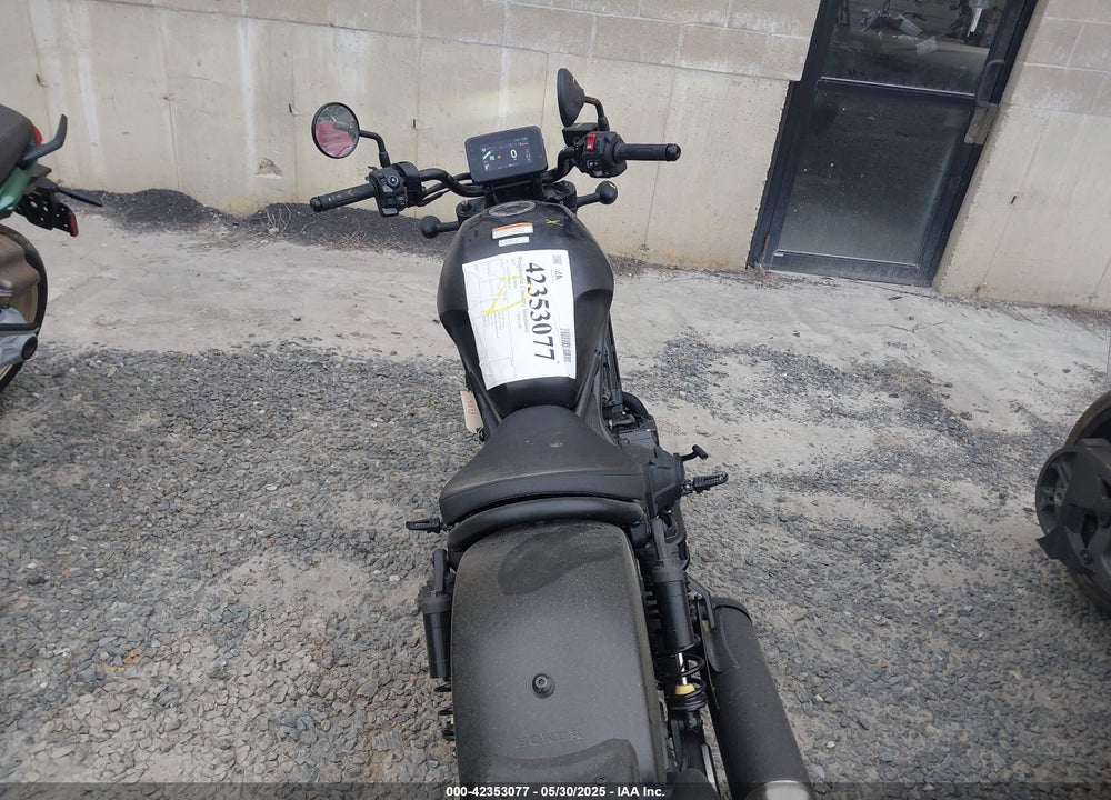 2025 HONDA CMX1100 D VIN: JH2SC8787SK000036