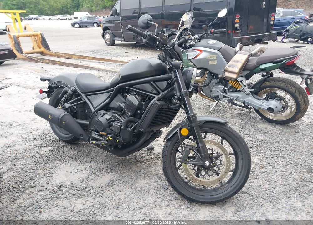 2025 HONDA CMX1100 D VIN: JH2SC8787SK000036