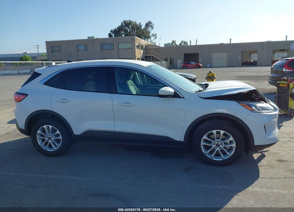 2021 FORD ESCAPE VIN: 1FMCU9BZ4MUA68247