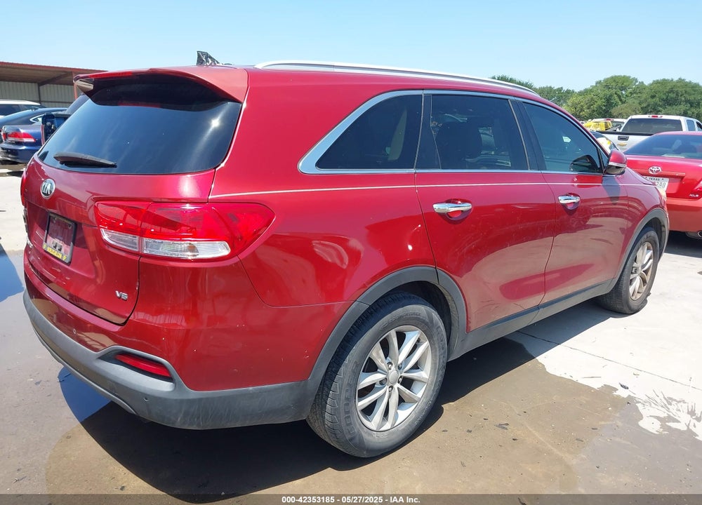2016 KIA SORENTO VIN: 5XYPG4A50GG018613