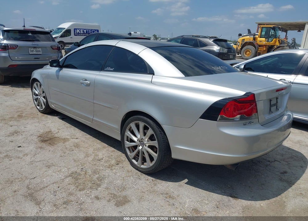 2007 VOLVO C70 T5 VIN: YV1MC682X7J015492