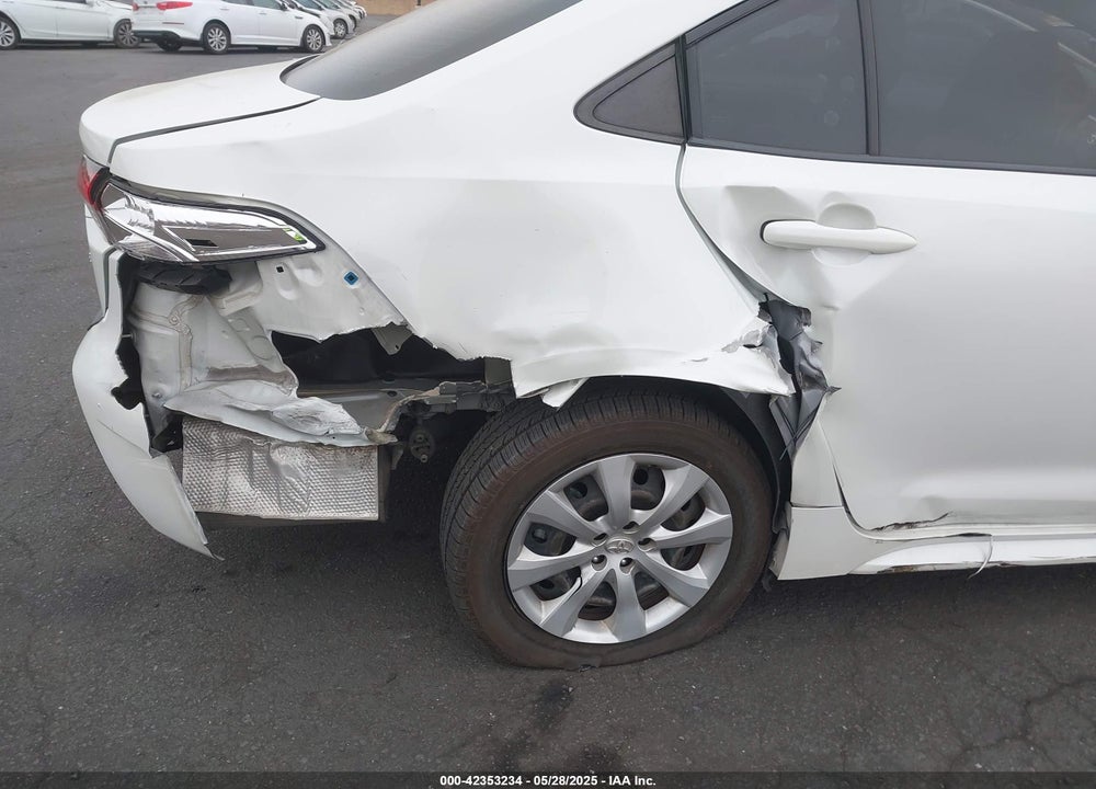 2020 TOYOTA COROLLA LE VIN: JTDEPRAE7LJ108954