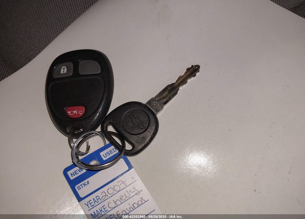 2007 CHEVROLET EQUINOX VIN: 2CNDL13F976098179