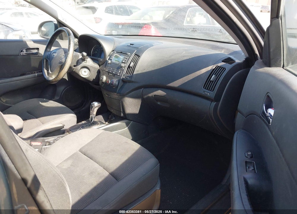 2009 HYUNDAI ELANTRA TOURING VIN: KMHDC86E39U021534