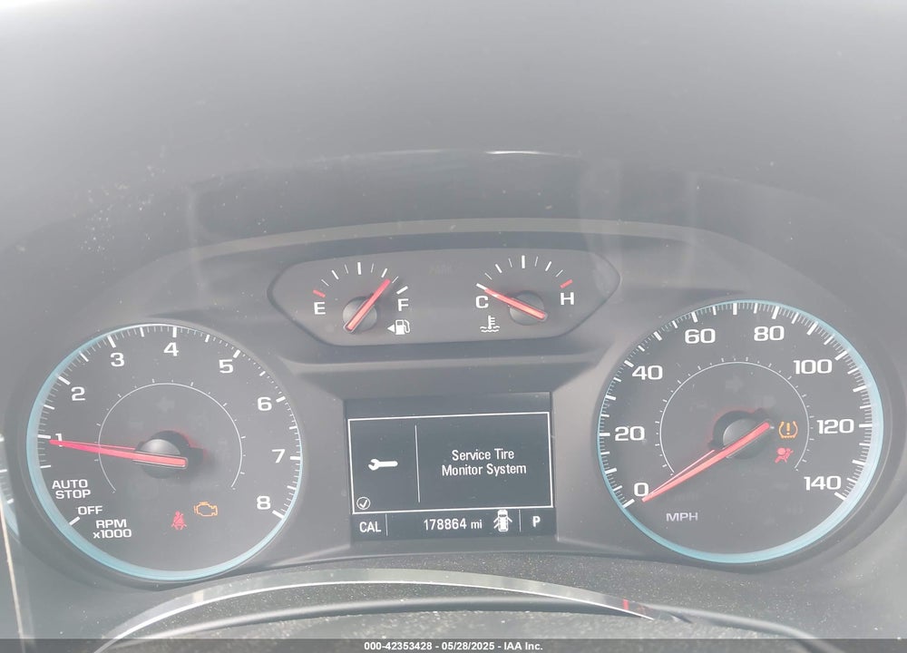 2018 CHEVROLET EQUINOX VIN: 2GNAXHEV4J6337404
