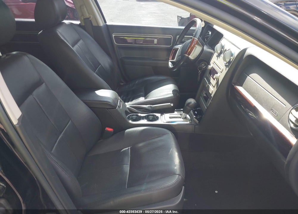 2008 LINCOLN MKZ VIN: 3LNHM26TX8R640177