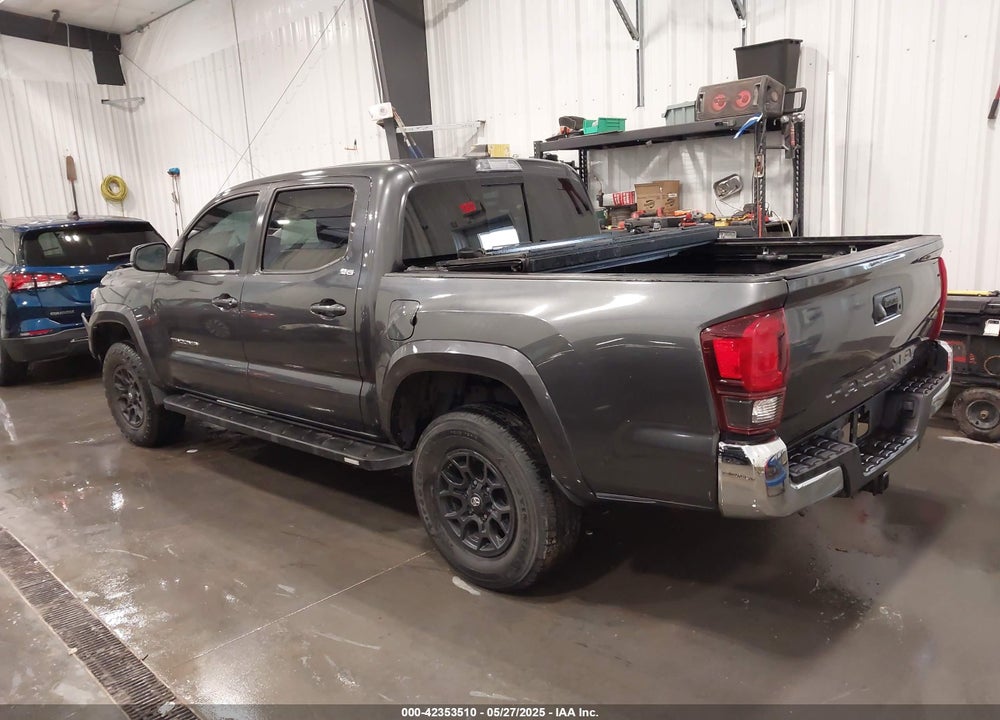 2019 TOYOTA TACOMA SR5 V6 VIN: 3TMCZ5AN5KM194387