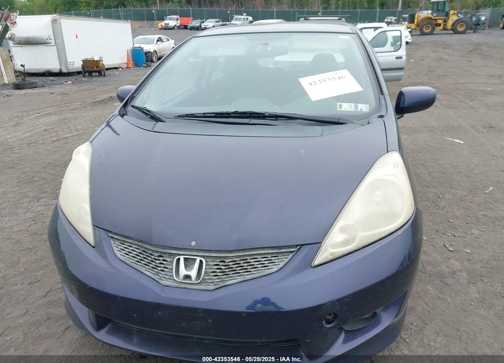 2009 HONDA FIT VIN: JHMGE87679S043551