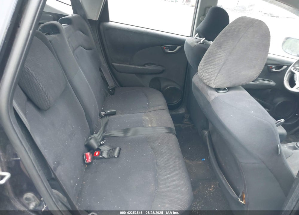 2009 HONDA FIT VIN: JHMGE87679S043551