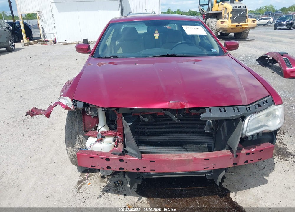 2012 CHRYSLER 300 VIN: 2C3CCAAG8CH208007