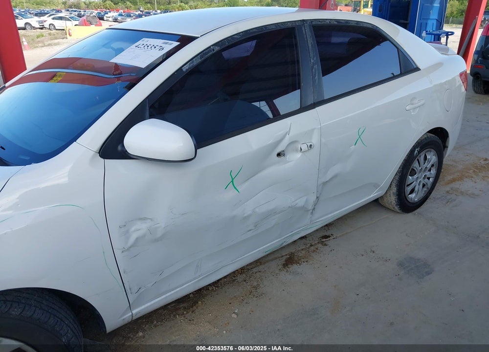 2012 KIA FORTE LX VIN: KNAFT4A27C5624648