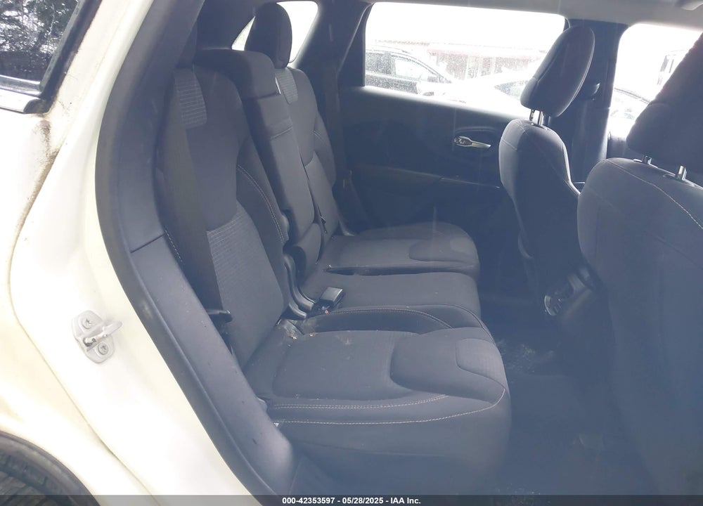 2016 JEEP CHEROKEE LATITUDE VIN: 1C4PJMCB4GW117832