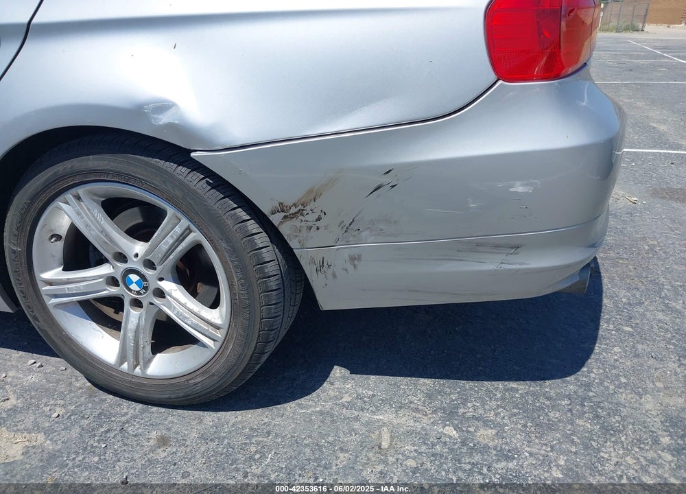 2010 BMW 328 VIN: WBAPH5G57ANM70663