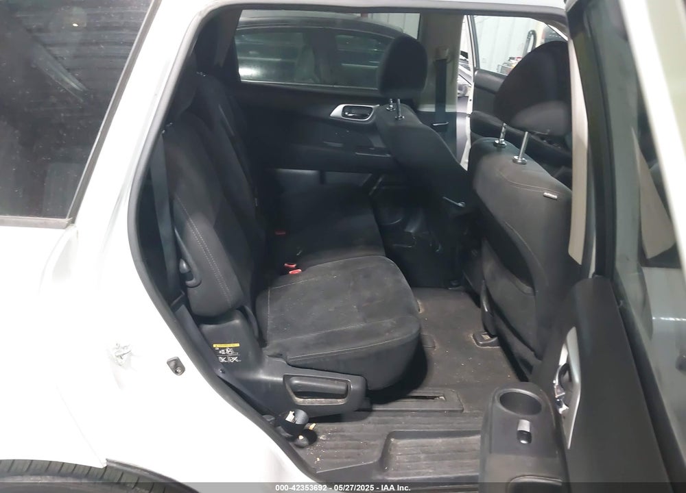 2014 NISSAN PATHFINDER VIN: 5N1AR2MM9EC600035