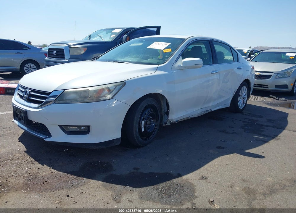 2015 HONDA ACCORD TOURING VIN: 1HGCR3F90FA000028
