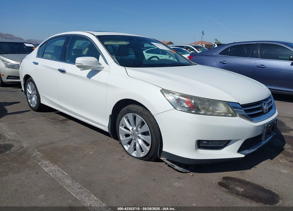 2015 HONDA ACCORD TOURING VIN: 1HGCR3F90FA000028