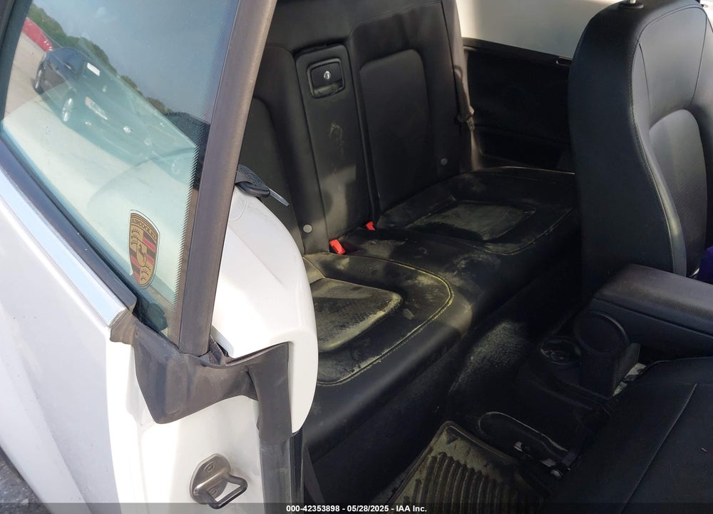 2009 VOLKSWAGEN NEW BEETLE VIN: 3VWRF31YX9M402739