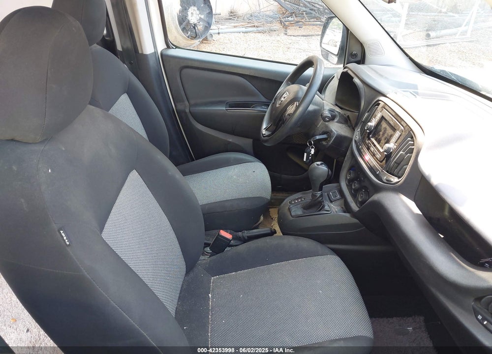 2020 RAM PROMASTER CITY VIN: ZFBHRFAB9L6P36239