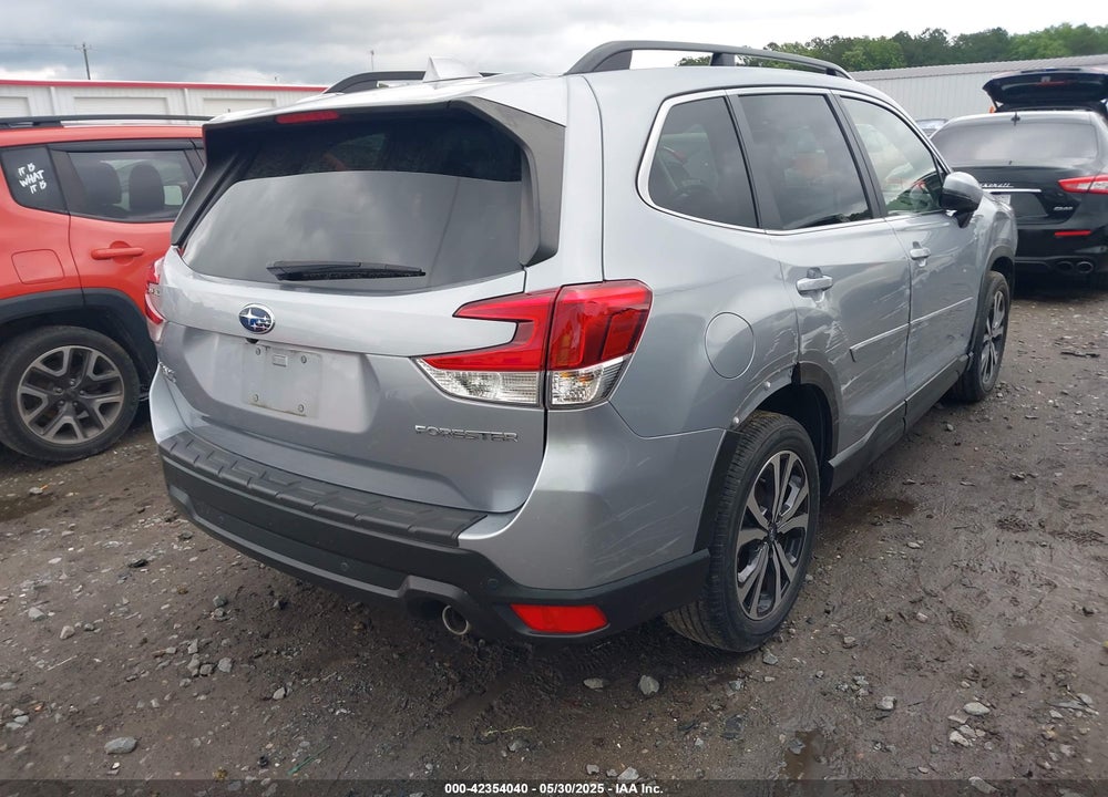 2021 SUBARU FORESTER VIN: JF2SKAUC6MH431710