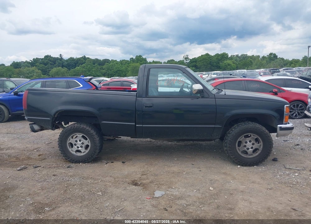 1989 CHEVROLET GMT-400 K1500 VIN: 1GCDK14K3KZ267970