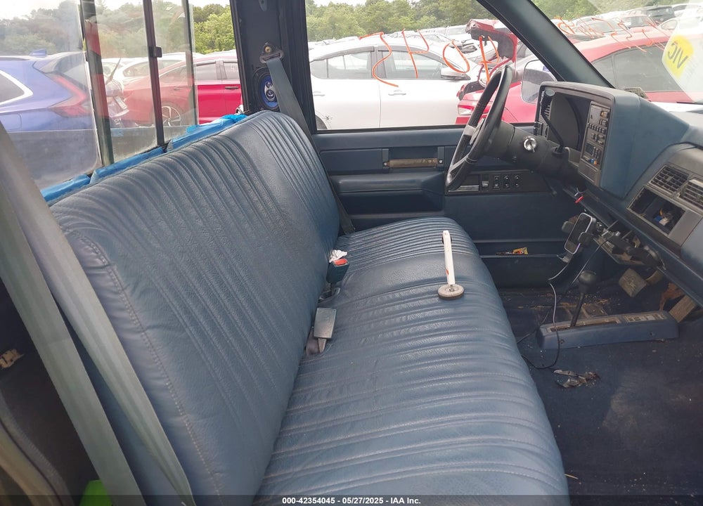 1989 CHEVROLET GMT-400 K1500 VIN: 1GCDK14K3KZ267970